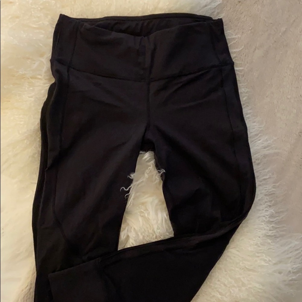 Lululemon leggings- black